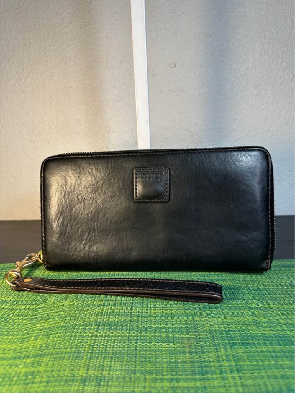 Dooney & Bourke Florentine Large Zip Around Wristlet – Black Leather
